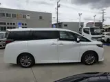 2025 Toyota Alphard Hybrid Hybrid 2.5 Z White Van for sale, Japanese used car export - photo 16 of 60 | GULJI TRADERS