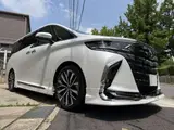 2025 Toyota Alphard Hybrid Hybrid 2.5 Executive Lounge White Van for sale, Japanese used car export - photo 27 of 70 | GULJI TRADERS