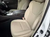 2025 Toyota Alphard Hybrid Hybrid 2.5 Executive Lounge White Van for sale, Japanese used car export - photo 46 of 70 | GULJI TRADERS