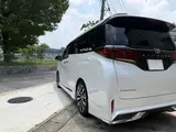 2025 Toyota Alphard Hybrid Hybrid 2.5 Executive Lounge White Van for sale, Japanese used car export - photo 53 of 70 | GULJI TRADERS