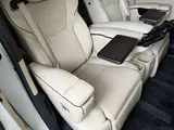 2025 Toyota Alphard Hybrid Hybrid 2.5 Executive Lounge White Van for sale, Japanese used car export - photo 60 of 70 | GULJI TRADERS