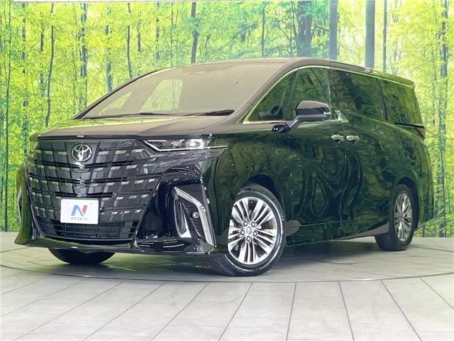 2025 Toyota Alphard Hybrid Hybrid Z Black Van for sale, Japanese used car export - photo 1 of 30 | GULJI TRADERS