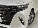 2025 Toyota Alphard Hybrid Hybrid Z Pearl Van for sale, Japanese used car export - photo 10 of 30 | GULJI TRADERS