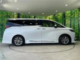 2025 Toyota Alphard Hybrid Hybrid Z Van for sale, Japanese used car export - photo 10 of 30 | GULJI TRADERS