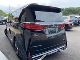 2025 Toyota Alphard Hybrid Lounge Van for sale, Japanese used car export - photo 9 of 34 | GULJI TRADERS