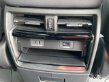 2025 Toyota Alphard Hybrid Lounge Van for sale, Japanese used car export - photo 31 of 34 | GULJI TRADERS