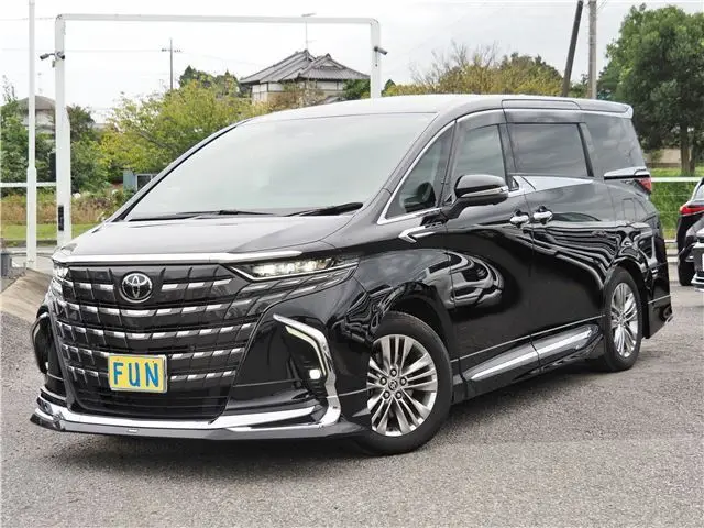 2025 Toyota Alphard Hybrid Z 4WD ★ Independent left and right moonroof - photo 1 2025 Toyota Alphard Hybrid Z 4WD ★ Independent left and right moonroof Black Van for sale, Japanese used car export - photo 1 of 80 | GULJI TRADERS
