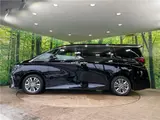 2025 Toyota Alphard Hybrid Hybrid Z Black Van for sale, Japanese used car export - photo 20 of 30 | GULJI TRADERS