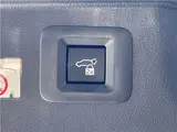 2025 Toyota Alphard Hybrid Executive Lounge Pearl Van for sale, Japanese used car export - photo 42 of 47 | GULJI TRADERS
