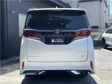 2025 Toyota Alphard Hybrid Executive Lounge Pearl Van for sale, Japanese used car export - photo 44 of 47 | GULJI TRADERS