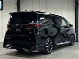 2025 Toyota Alphard Hybrid Executive Lounge Black Van for sale, Japanese used car export - photo 5 of 80 | GULJI TRADERS