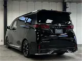 2025 Toyota Alphard Hybrid Executive Lounge Black Van for sale, Japanese used car export - photo 7 of 80 | GULJI TRADERS