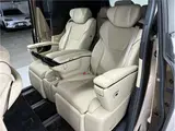 2025 Toyota Alphard Hybrid Executive Lounge Gold Van for sale, Japanese used car export - photo 9 of 78 | GULJI TRADERS