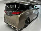 2025 Toyota Alphard Hybrid Executive Lounge Gold Van for sale, Japanese used car export - photo 16 of 78 | GULJI TRADERS