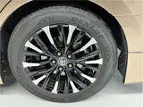 2025 Toyota Alphard Hybrid Executive Lounge Gold Van for sale, Japanese used car export - photo 21 of 78 | GULJI TRADERS
