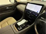 2025 Toyota Alphard Hybrid Executive Lounge Gold Van for sale, Japanese used car export - photo 33 of 78 | GULJI TRADERS