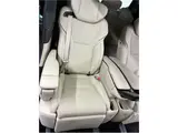 2025 Toyota Alphard Hybrid Executive Lounge Gold Van for sale, Japanese used car export - photo 49 of 78 | GULJI TRADERS