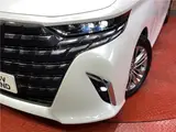 2025 Toyota Alphard Hybrid Hybrid Z Pearl Van for sale, Japanese used car export - photo 9 of 30 | GULJI TRADERS