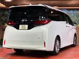 2025 Toyota Alphard Hybrid Hybrid Z Pearl Van for sale, Japanese used car export - photo 19 of 30 | GULJI TRADERS