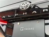 2025 Toyota Alphard Hybrid Executive Lounge Other Van for sale, Japanese used car export - photo 14 of 65 | GULJI TRADERS