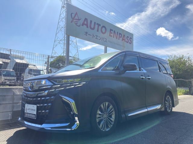 2025 Toyota Alphard Hybrid - photo 1 2025 Toyota Alphard Hybrid Van for sale, Japanese used car export - photo 1 of 57 | GULJI TRADERS