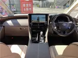 2025 Toyota Alphard Hybrid Executive Lounge Cold Climate Specification Pearl Van for sale, Japanese used car export - photo 3 of 34 | GULJI TRADERS