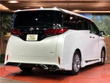 2025 Toyota Alphard Hybrid Hybrid Z Van for sale, Japanese used car export - photo 19 of 30 | GULJI TRADERS