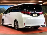 2025 Toyota Alphard Hybrid Hybrid Z Van for sale, Japanese used car export - photo 21 of 30 | GULJI TRADERS