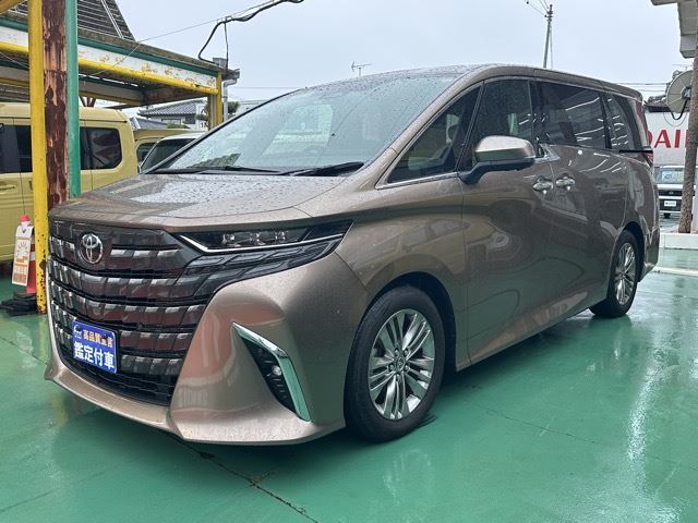 2025 Toyota Alphard Hybrid Hybrid 2.5 Van for sale, Japanese used car export - photo 1 of 45 | GULJI TRADERS