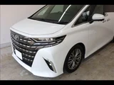 2025 Toyota Alphard Hybrid Executive Lounge Hybrid ) Van for sale, Japanese used car export - photo 13 of 20 | GULJI TRADERS