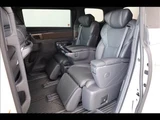 2025 Toyota Alphard Hybrid Executive Lounge Hybrid ) Van for sale, Japanese used car export - photo 18 of 20 | GULJI TRADERS