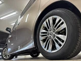 2025 Toyota Alphard Hybrid Z Van for sale, Japanese used car export - photo 19 of 20 | GULJI TRADERS
