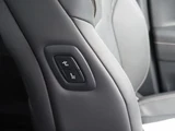 2025 Toyota Alphard Hybrid Z Van for sale, Japanese used car export - photo 61 of 72 | GULJI TRADERS