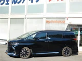 2025 Toyota Alphard Hybrid Lounge Van for sale, Japanese used car export - photo 2 of 54 | GULJI TRADERS