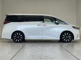 2025 Toyota Alphard Hybrid Lounge Van for sale, Japanese used car export - photo 22 of 24 | GULJI TRADERS