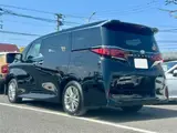 2025 Toyota Alphard Hybrid 2.5 Z 7 people Black Van for sale, Japanese used car export - photo 3 of 25 | GULJI TRADERS