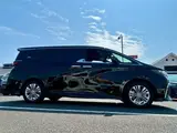 2025 Toyota Alphard Hybrid 2.5 Z 7 people Black Van for sale, Japanese used car export - photo 17 of 25 | GULJI TRADERS