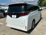 2025 Toyota Alphard Hybrid 2.5HV x 8 people Pure 18AW White Van for sale, Japanese used car export - photo 16 of 30 | GULJI TRADERS