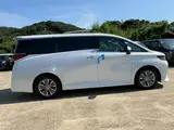 2025 Toyota Alphard Hybrid 2.5HV x 8 people Pure 18AW White Van for sale, Japanese used car export - photo 17 of 30 | GULJI TRADERS