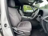 2025 Toyota Alphard Hybrid 2.5HV x 8 people Pure 18AW White Van for sale, Japanese used car export - photo 19 of 30 | GULJI TRADERS
