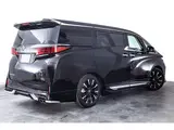 2025 Toyota Alphard Hybrid Hybrid 2.5 Spacious Lounge E-Four Black Van for sale, Japanese used car export - photo 11 of 47 | GULJI TRADERS