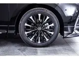 2025 Toyota Alphard Hybrid Hybrid 2.5 Spacious Lounge E-Four Black Van for sale, Japanese used car export - photo 35 of 47 | GULJI TRADERS