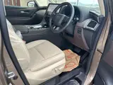 2025 Toyota Alphard Hybrid Executive Lounge Gold Van for sale, Japanese used car export - photo 8 of 21 | GULJI TRADERS