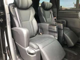 2025 Toyota Alphard Hybrid Hybrid 2.5 Z Van for sale, Japanese used car export - photo 12 of 20 | GULJI TRADERS