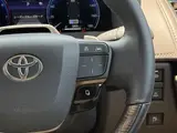 2025 Toyota Alphard Hybrid 2.5 Executive 7 people 4WD Pearl Van for sale, Japanese used car export - photo 7 of 24 | GULJI TRADERS