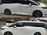 2025 Toyota Alphard Hybrid 4WD Hybrid Z Pearl Van for sale, Japanese used car export - photo 7 of 19 | GULJI TRADERS