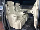 2025 Toyota Alphard Hybrid Executive Lounge Black Van for sale, Japanese used car export - photo 9 of 9 | GULJI TRADERS
