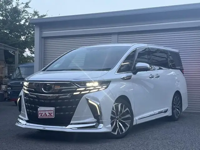2025 Toyota Alphard Hybrid - photo 1 2025 Toyota Alphard Hybrid Van for sale, Japanese used car export - photo 1 of 9 | GULJI TRADERS