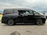 2025 Toyota Alphard Hybrid Lounge Van for sale, Japanese used car export - photo 4 of 9 | GULJI TRADERS