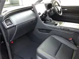 2026 Toyota Alphard Hybrid Z model (updated), genuine navigation system/full-segment TV, omnidirectional Black Van for sale, Japanese used car export - photo 10 of 43 | GULJI TRADERS